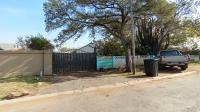 Front View of property in Roodekop
