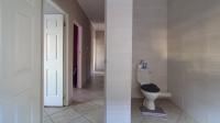 Bathroom 1 - 22 square meters of property in Ninapark