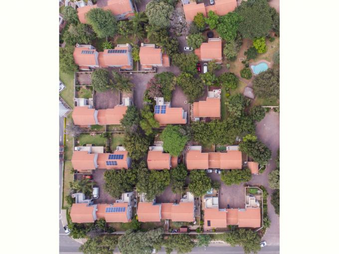 3 Bedroom Duplex for Sale For Sale in Northgate (JHB) - MR678350