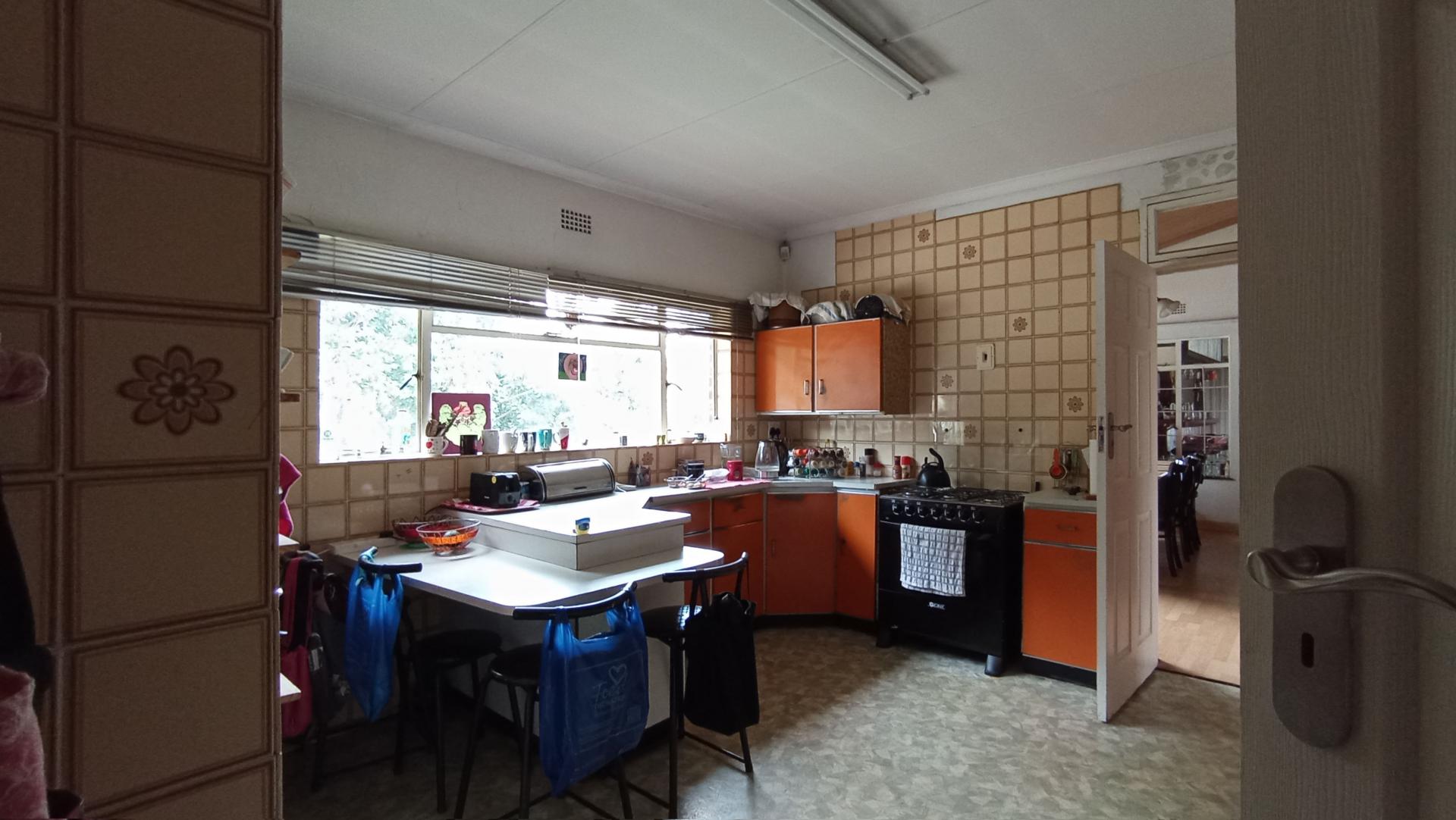 Kitchen - 29 square meters of property in Ferndale - JHB