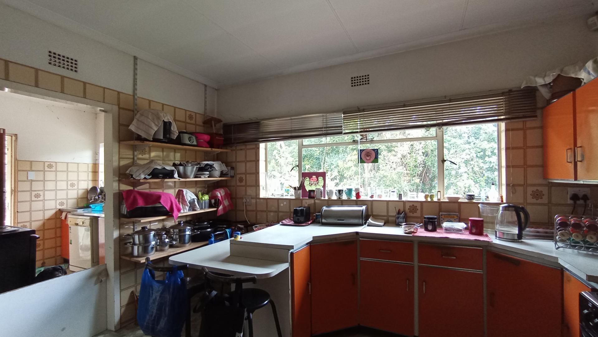 Kitchen - 29 square meters of property in Ferndale - JHB