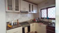 Kitchen - 8 square meters of property in Amanzimtoti 