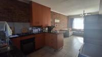 Kitchen - 9 square meters of property in Rangeview