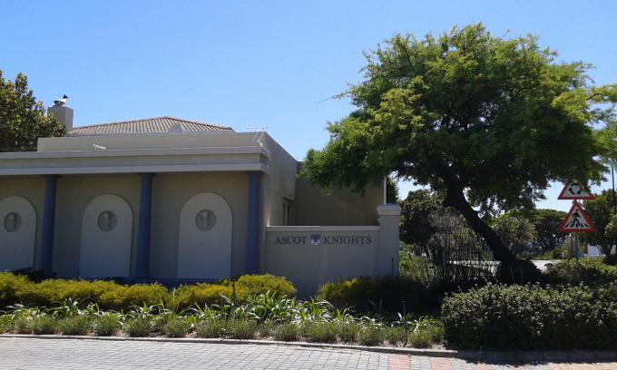 2 Bedroom Cluster for Sale For Sale in Milnerton Ridge - MR678422