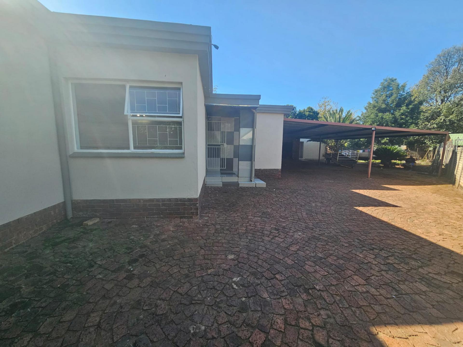  of property in Wierdapark