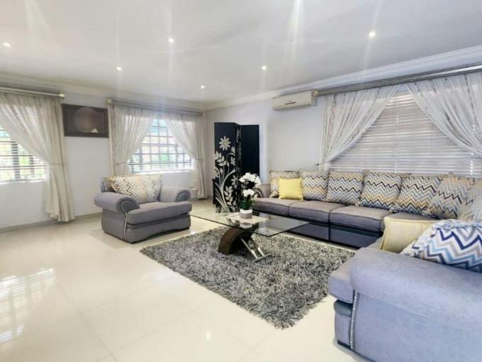 4 Bedroom House for Sale For Sale in Mount Edgecombe  - MR678450