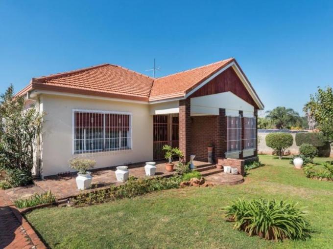 3 Bedroom House for Sale For Sale in Observatory - JHB - MR678451