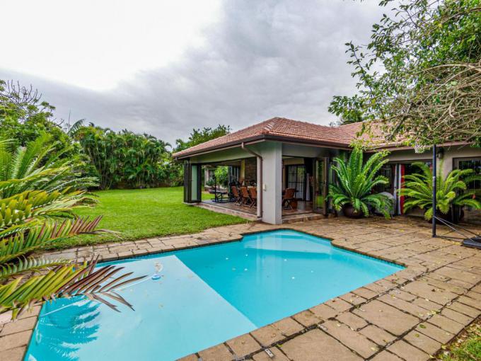 3 Bedroom House for Sale For Sale in Amanzimtoti  - MR678501