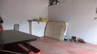Garage - 38 square meters of property in Glenharvie