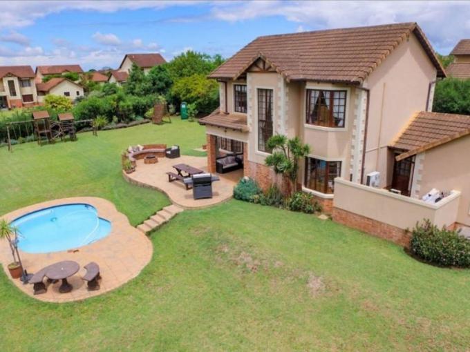 4 Bedroom House for Sale For Sale in Hillcrest - KZN - MR678591