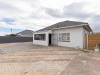  of property in Parow Valley
