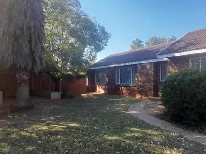 4 Bedroom House to Rent in The Reeds - Property to rent - MR678601