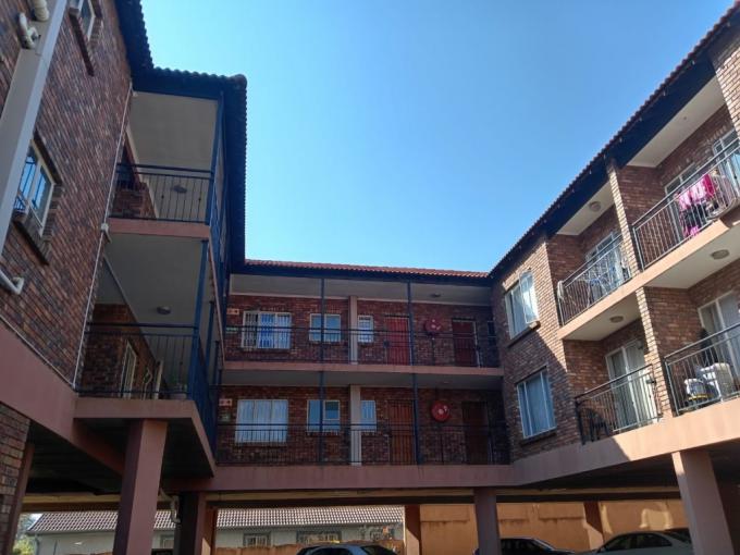 2 Bedroom Apartment for Sale For Sale in Daspoort - MR678619