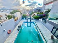  of property in Winchester Hills