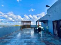  of property in Winchester Hills