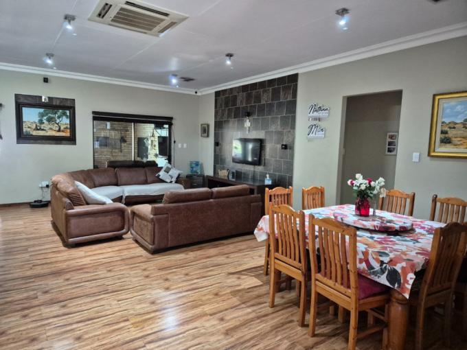 4 Bedroom House for Sale For Sale in Kathu - MR678633