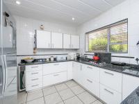  of property in Glenvista