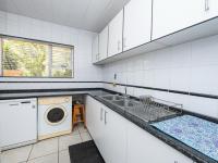  of property in Glenvista