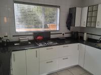  of property in Glenvista