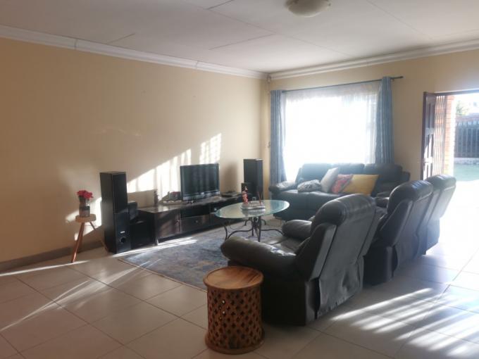 3 Bedroom House for Sale For Sale in Bergsig - Heidelberg - MR678656