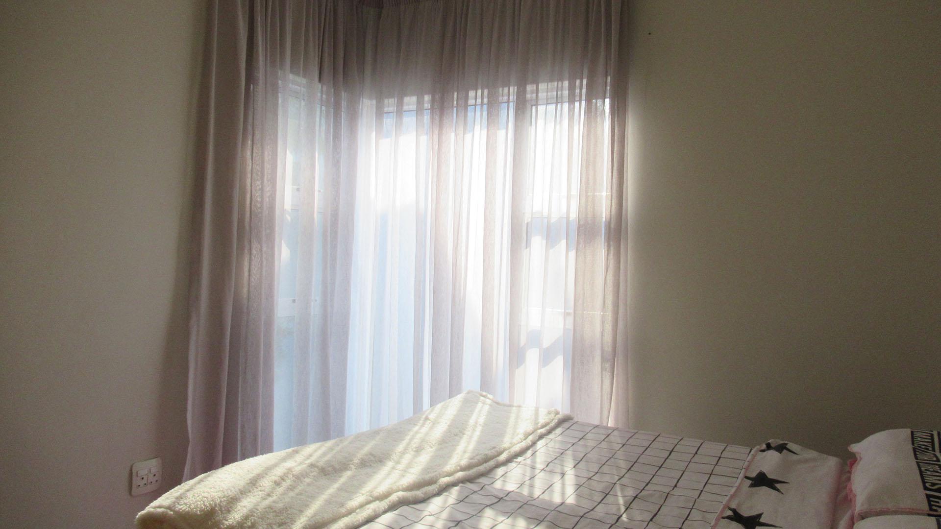 Bed Room 1 - 12 square meters of property in Ferndale - JHB