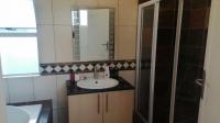 Bathroom 2 of property in Ferndale - JHB
