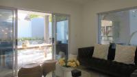 Lounges - 28 square meters of property in Ferndale - JHB