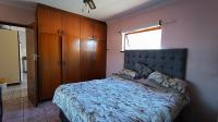 Main Bedroom of property in Wynberg - CPT