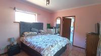 Main Bedroom of property in Wynberg - CPT
