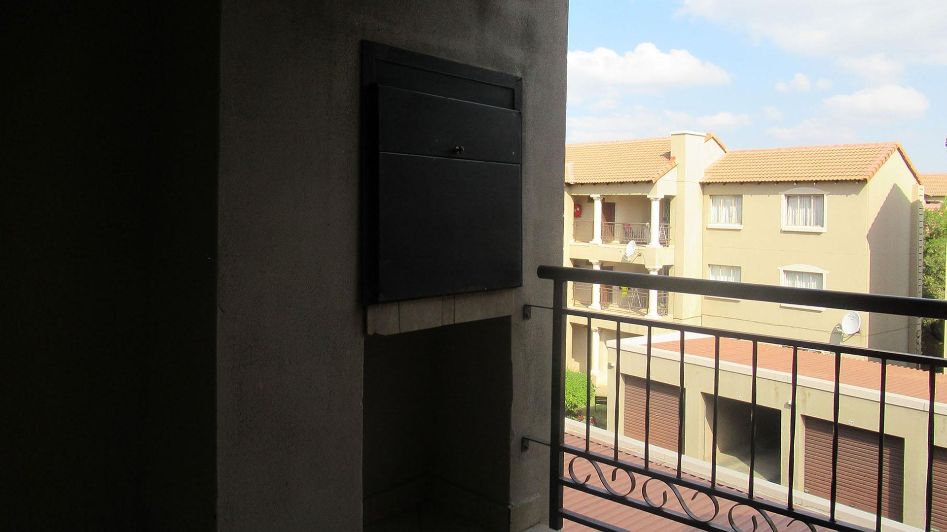 Balcony - 8 square meters of property in Noordhang