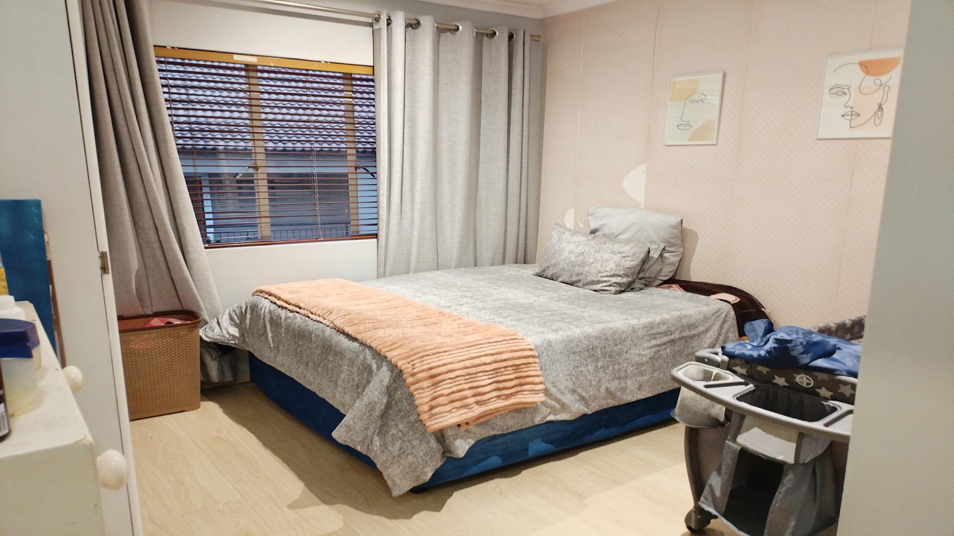 Bed Room 1 - 8 square meters of property in Noordhang