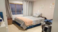 Bed Room 1 - 8 square meters of property in Noordhang