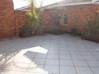  of property in Bedford Gardens