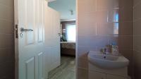 Main Bathroom - 4 square meters of property in The Orchards