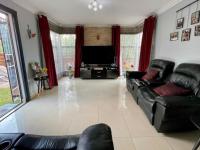  of property in Glenvista