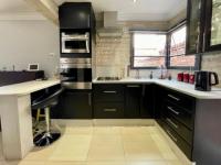  of property in Glenvista