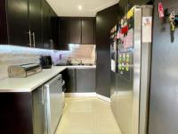  of property in Glenvista