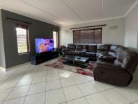  of property in Glenvista