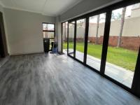  of property in Glenvista