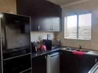  of property in Theresapark