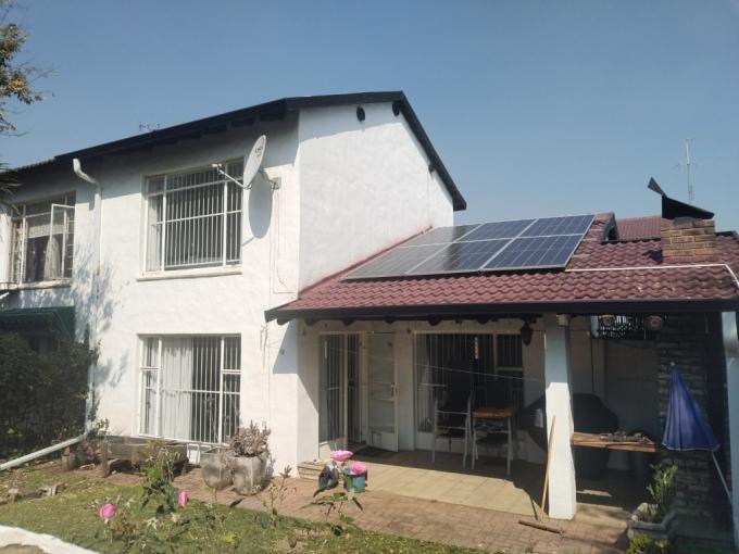 3 Bedroom Simplex for Sale For Sale in Willow Park Manor - MR678792