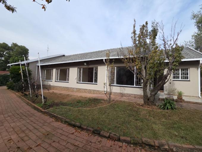 4 Bedroom House for Sale For Sale in Randhart - MR678794
