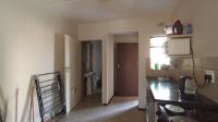 Kitchen - 10 square meters of property in Erand Gardens