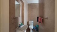 Bathroom 1 - 4 square meters of property in Erand Gardens