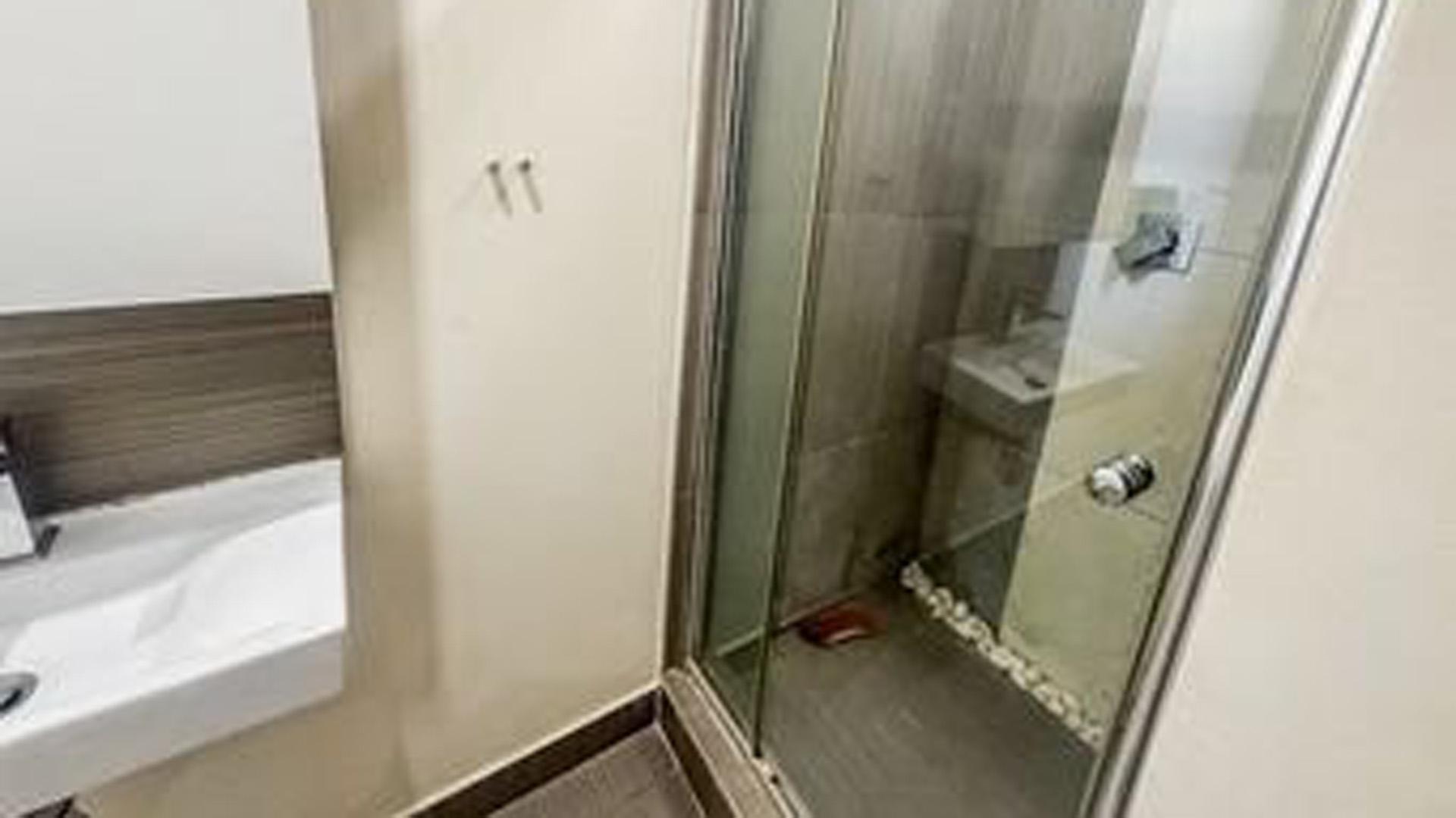 Bathroom 2 of property in Winterstrand