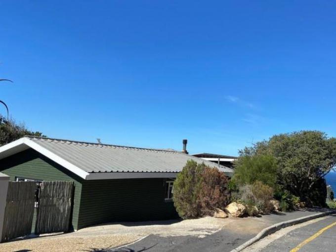 5 Bedroom House for Sale For Sale in Simon's Town - MR678871