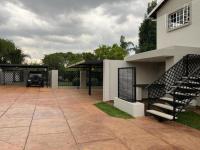  of property in Raslouw