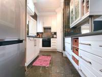  of property in Thatchfield