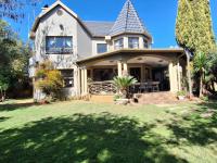  of property in De Deur