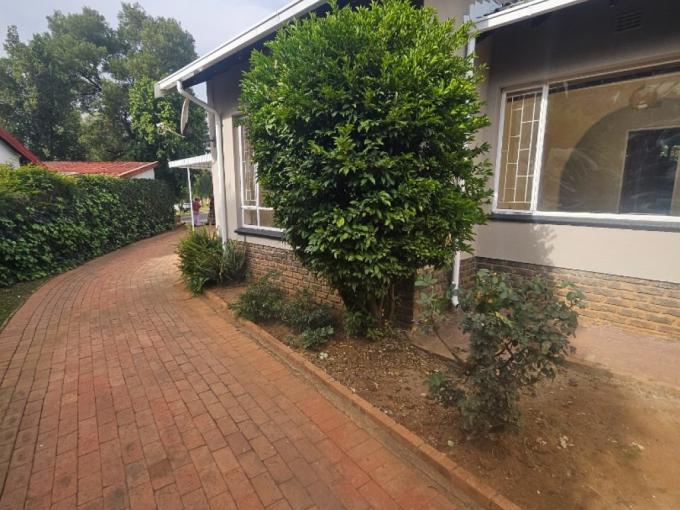 4 Bedroom House for Sale For Sale in Randhart - MR678904